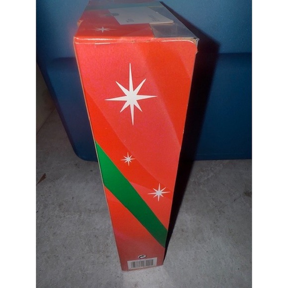 Holiday Surprise Barbie Doll New in Box Christmas Gift Collectible - Picture 5 of 6